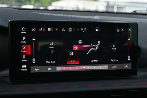 Used 2024 Dodge Hornet R/T w/ Track Pack image 24