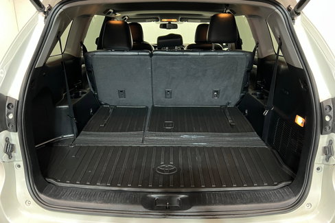 Used 2016 Toyota Highlander XLE image 23