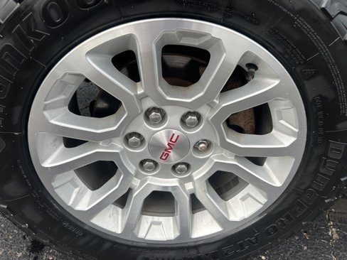 Used 2017 GMC Sierra 1500 4x4 Double Cab image 8
