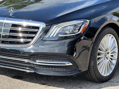 Used 2019 Mercedes-Benz S 560 4MATIC Sedan image 11