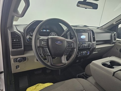 Used 2019 Ford F150 XLT w/ Trailer Tow Package image 10
