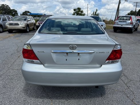 Used 2005 Toyota Camry LE image 6