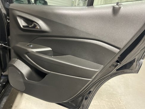 Used 2024 Chevrolet Trax LS image 12