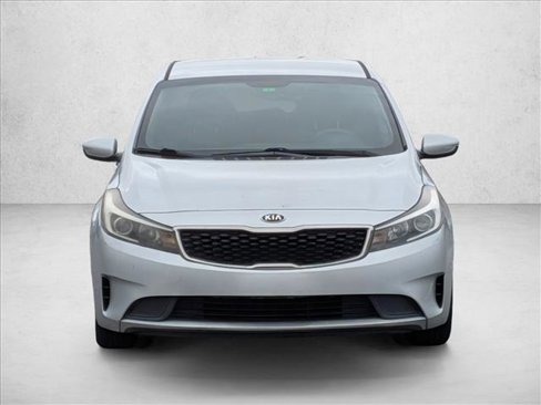 Used 2018 Kia Forte LX w/ LX Popular Package image 2
