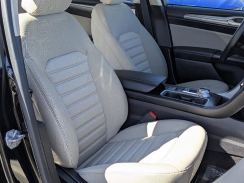 Used 2017 Ford Fusion S image 12