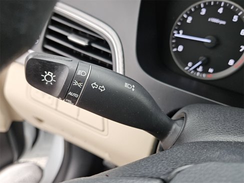 Used 2016 Hyundai Sonata SE image 36