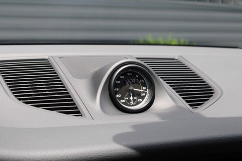 Used 2024 Porsche Macan image 26