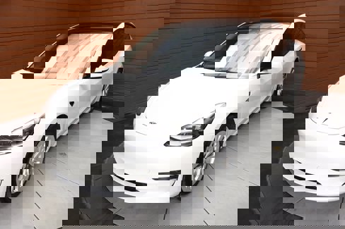 Used 2022 Tesla Model 3 image 6