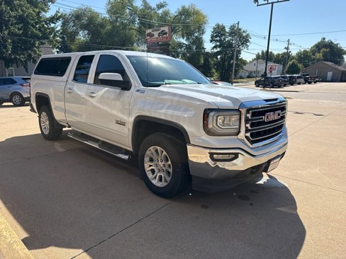 Used 2017 GMC Sierra 1500 SLE w/ Texas SLE Value Package image 3