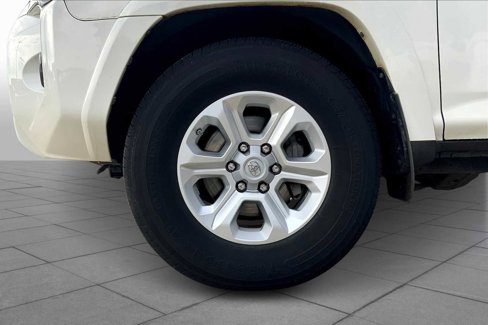 Used 2014 Toyota 4Runner SR5 image 10