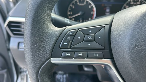 Used 2022 Nissan Altima 2.5 SV image 19