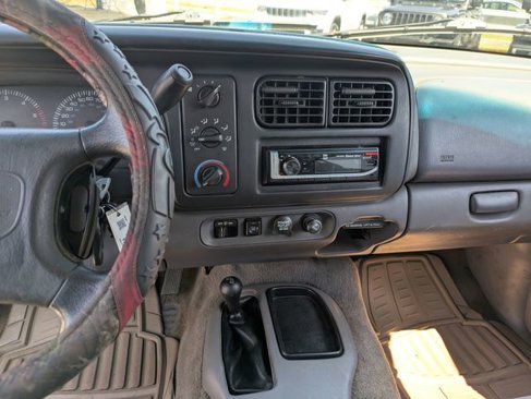 Used 1999 Dodge Durango 4WD image 23