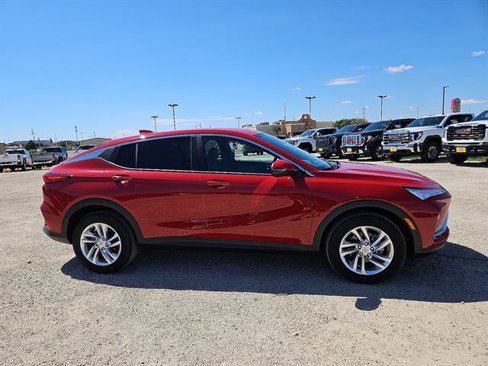 New 2026 Buick Envista Preferred image 6