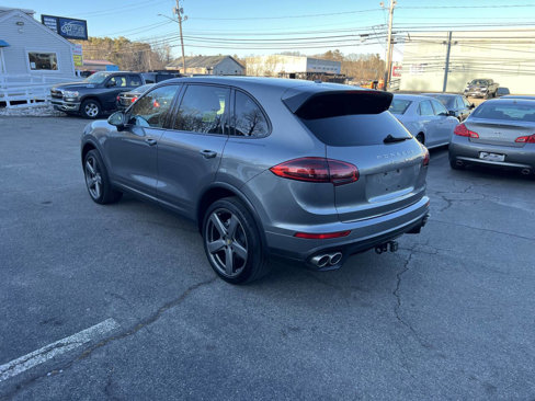 Used 2016 Porsche Cayenne S w/ Premium Package image 7