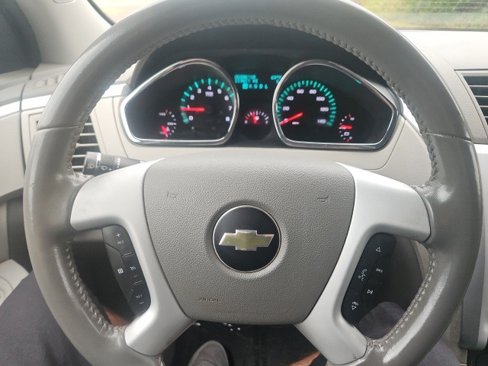 Used 2012 Chevrolet Traverse LT image 25