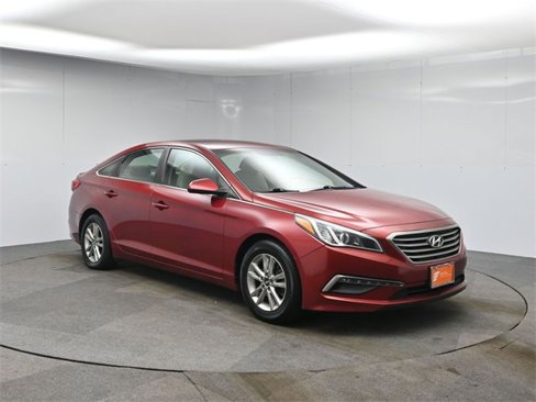 Used 2015 Hyundai Sonata SE image 7