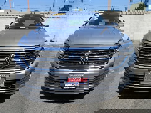 Used 2023 Volkswagen Jetta SE image 13