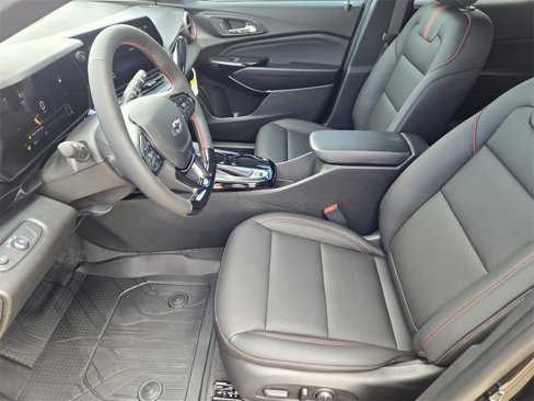 New 2025 Chevrolet Trax RS w/ Driver Confidence Package image 5