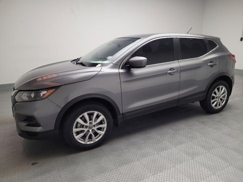 Used 2020 Nissan Rogue Sport S w/ Appearance Package image 2