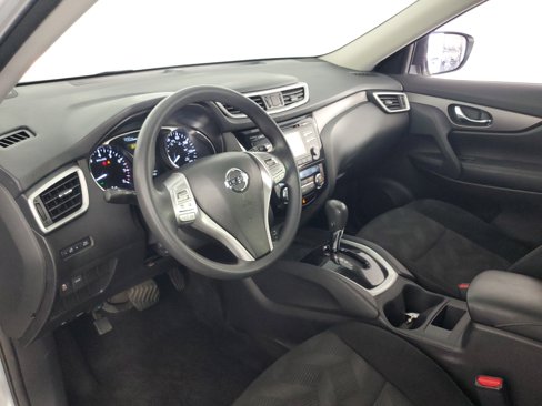 Used 2014 Nissan Rogue SV image 11