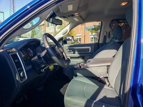 Used 2015 RAM 1500 Outdoorsman image 11