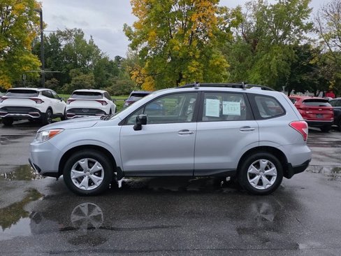 Used 2016 Subaru Forester 2.5i w/ Alloy Wheel Package image 5