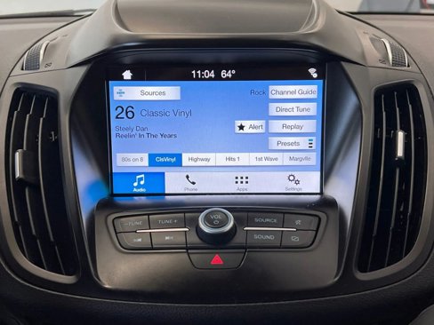 Used 2019 Ford Escape SEL image 17