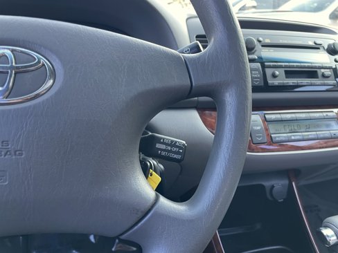 Used 2002 Toyota Camry XLE image 28