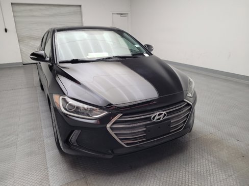 Used 2017 Hyundai Elantra Limited image 14