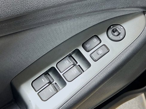 Used 2015 Kia Optima LX w/ Hybrid Convenience Package image 17