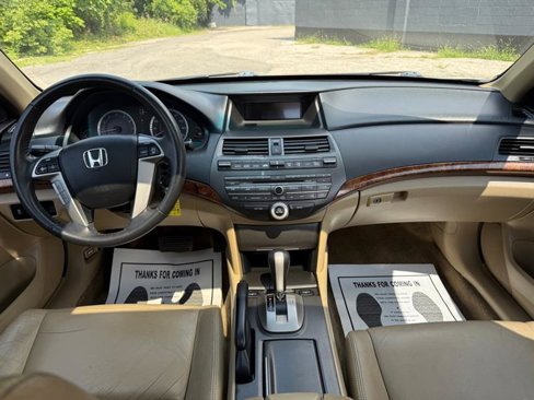 Used 2012 Honda Accord EX-L image 18
