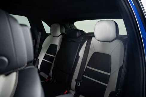 Used 2024 Porsche Cayenne E-Hybrid image 22