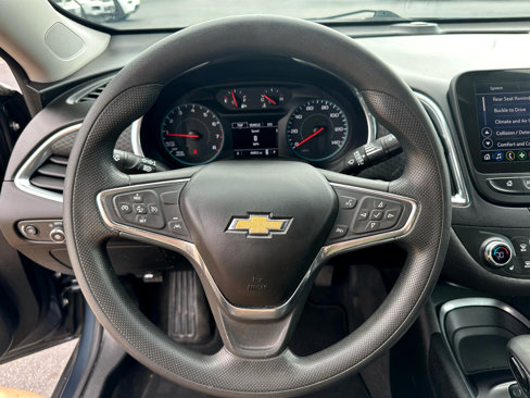 Used 2021 Chevrolet Malibu LT image 22