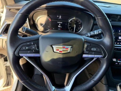 Used 2021 Cadillac XT6 Luxury image 21