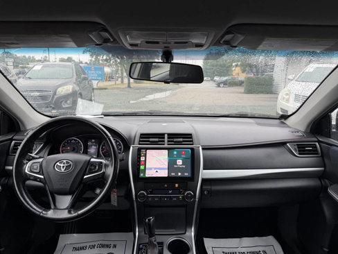 Used 2015 Toyota Camry XSE image 21