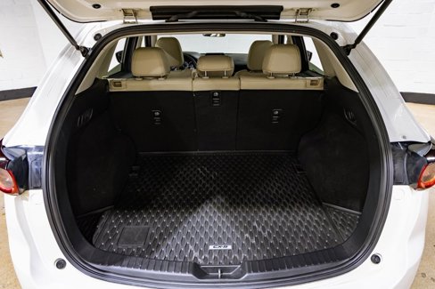 Used 2018 MAZDA CX-5 Touring image 32