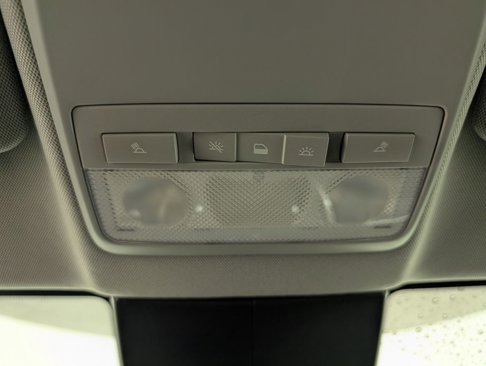Certified 2022 Chevrolet Trax LT w/ LT Convenience Package image 29