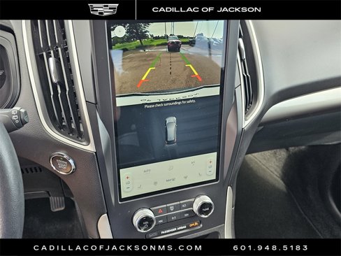 Used 2024 Ford Edge SEL image 9