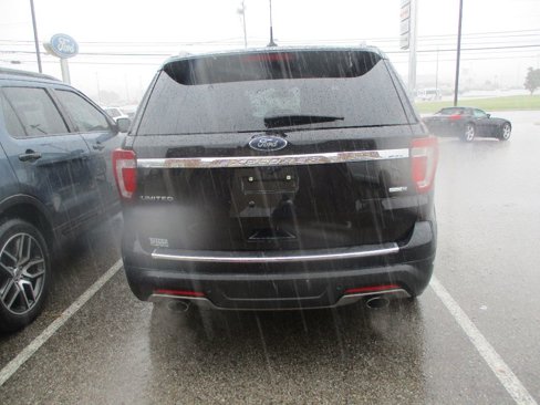 Used 2018 Ford Explorer Limited w/ Ford Safe & Smart Package image 19