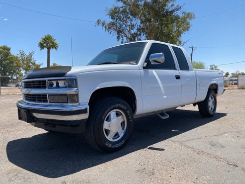 Used 1990 Chevrolet Silverado 1500 4x4 Extended Cab image 2