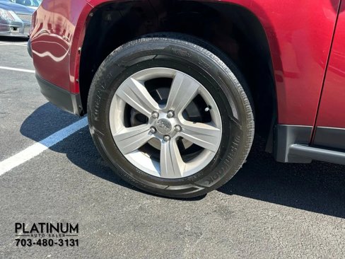 Used 2016 Jeep Compass Sport image 21
