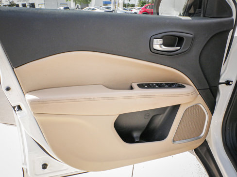Used 2020 Jeep Compass Sport image 14