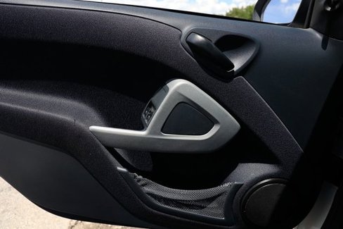 Used 2014 smart fortwo pure image 31