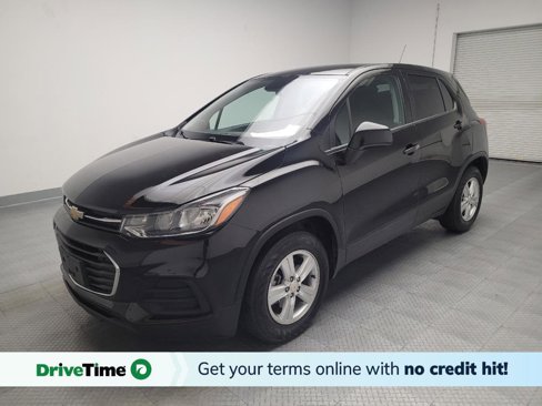 Used 2020 Chevrolet Trax LS w/ Tint and Cruise Package image 1