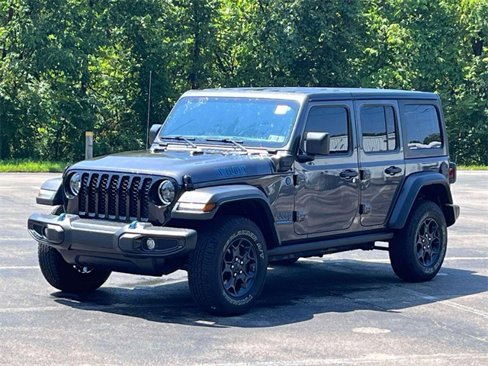 Used 2023 Jeep Wrangler Unlimited image 7