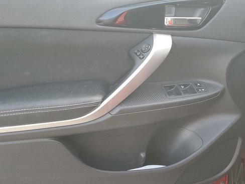 Used 2018 Mitsubishi Eclipse Cross SEL image 36