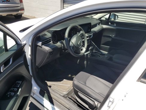 Used 2022 Kia K5 LXS image 8