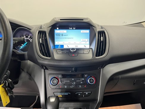 Used 2017 Ford Escape SE w/ Equipment Group 201A image 12