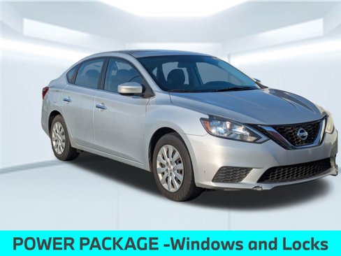 Used 2017 Nissan Sentra SV image 4