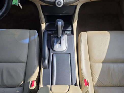 Used 2010 Honda Accord EX-L image 14